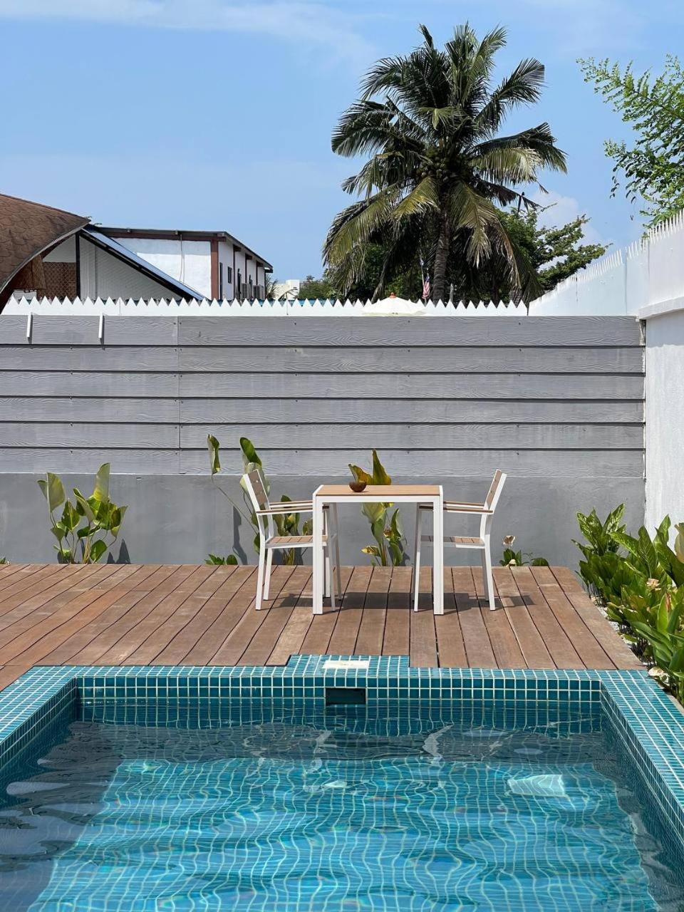 Hotel Found Mansion Pantai Cenang  Exterior foto